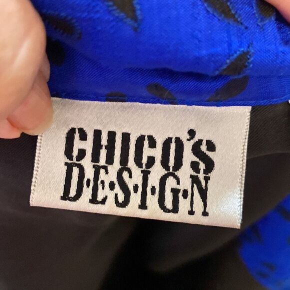 Chico’s Silk Jacket Lightweight Royal Blue with Black Embroidery Size 3 - Picture 6 of 7